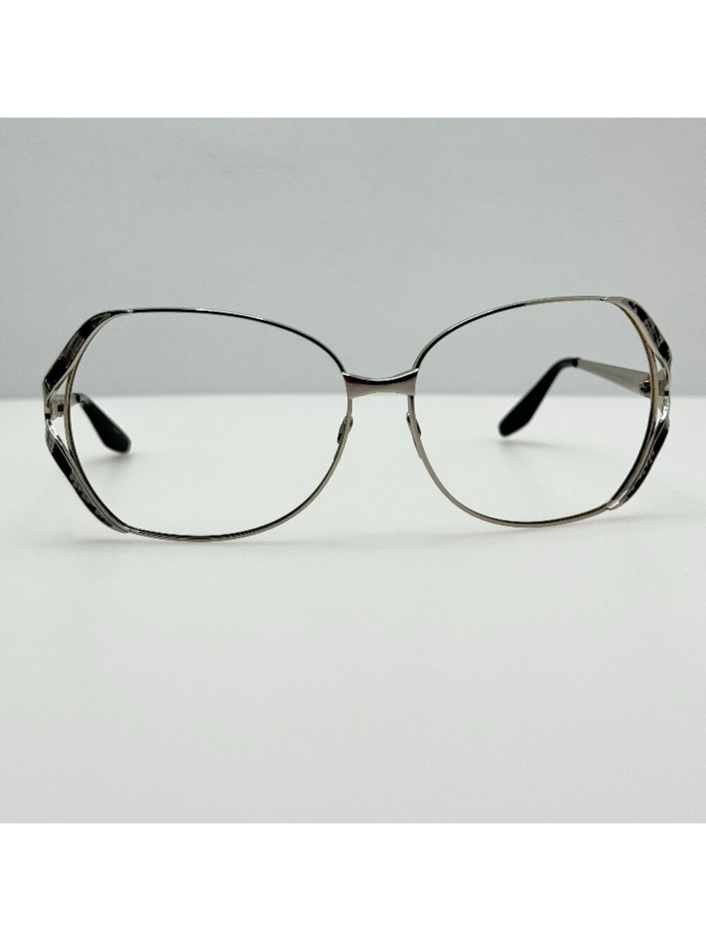 Barton Perreira Sunglasses Emanuelle 63 SIL/BWS/SMO 63-14-120